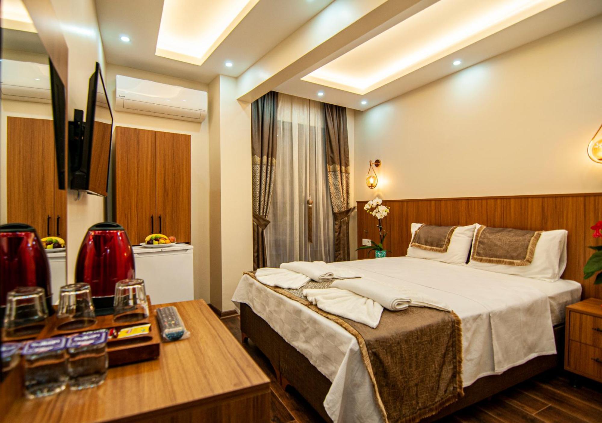 Historia Hotel Istanbul Exterior photo